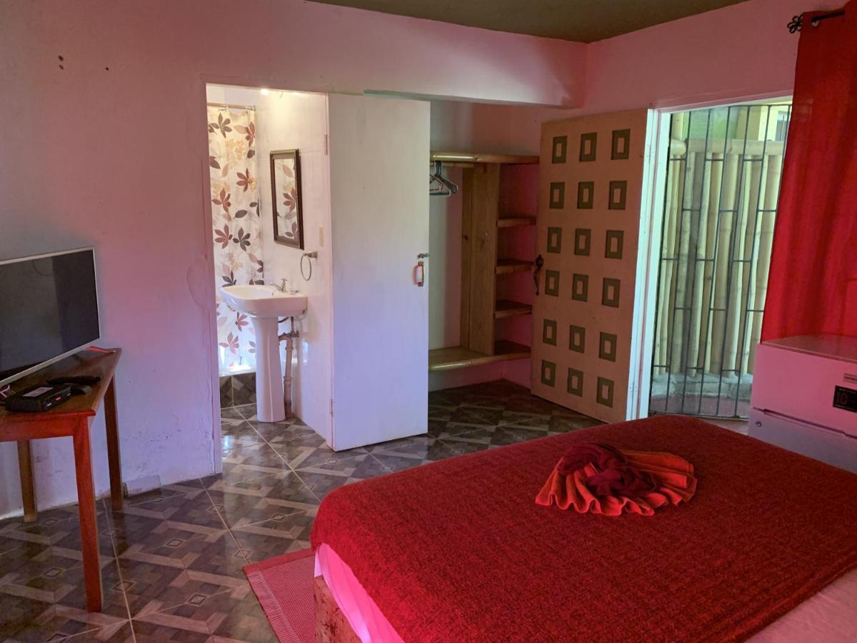 Can Jam Retreat Negril Luaran gambar